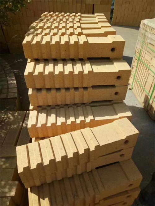 点火炉吊管挂砖1.jpg